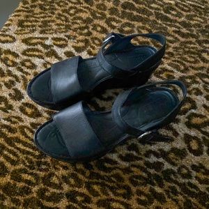New Black Born platform shoes. Size 7. / 38